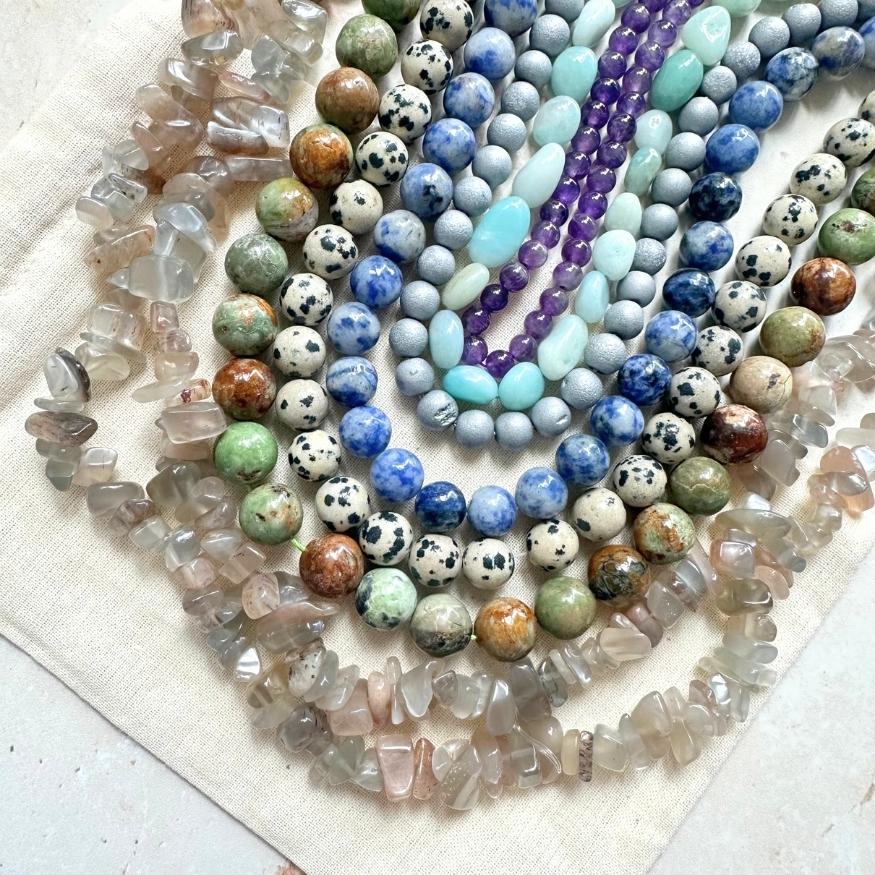 Buy DIY Crafts Crystal Beads for Jewelry Making, Natural Stone Beads for  Bracelets, Gemstone Beading Jewelry Necklace Making DIY Kit Online In India  At Discounted Prices