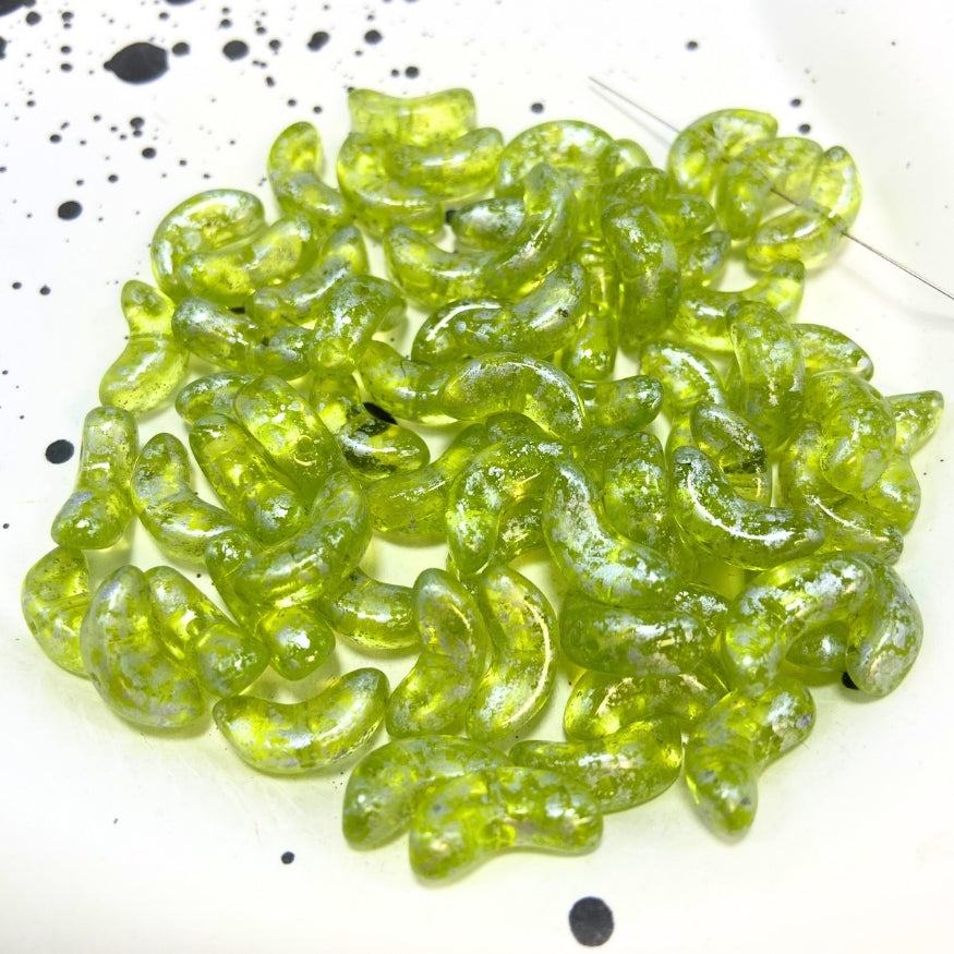 Bean Czech Beads, Green, 15MM X 5MM, Sold as 20 beads.