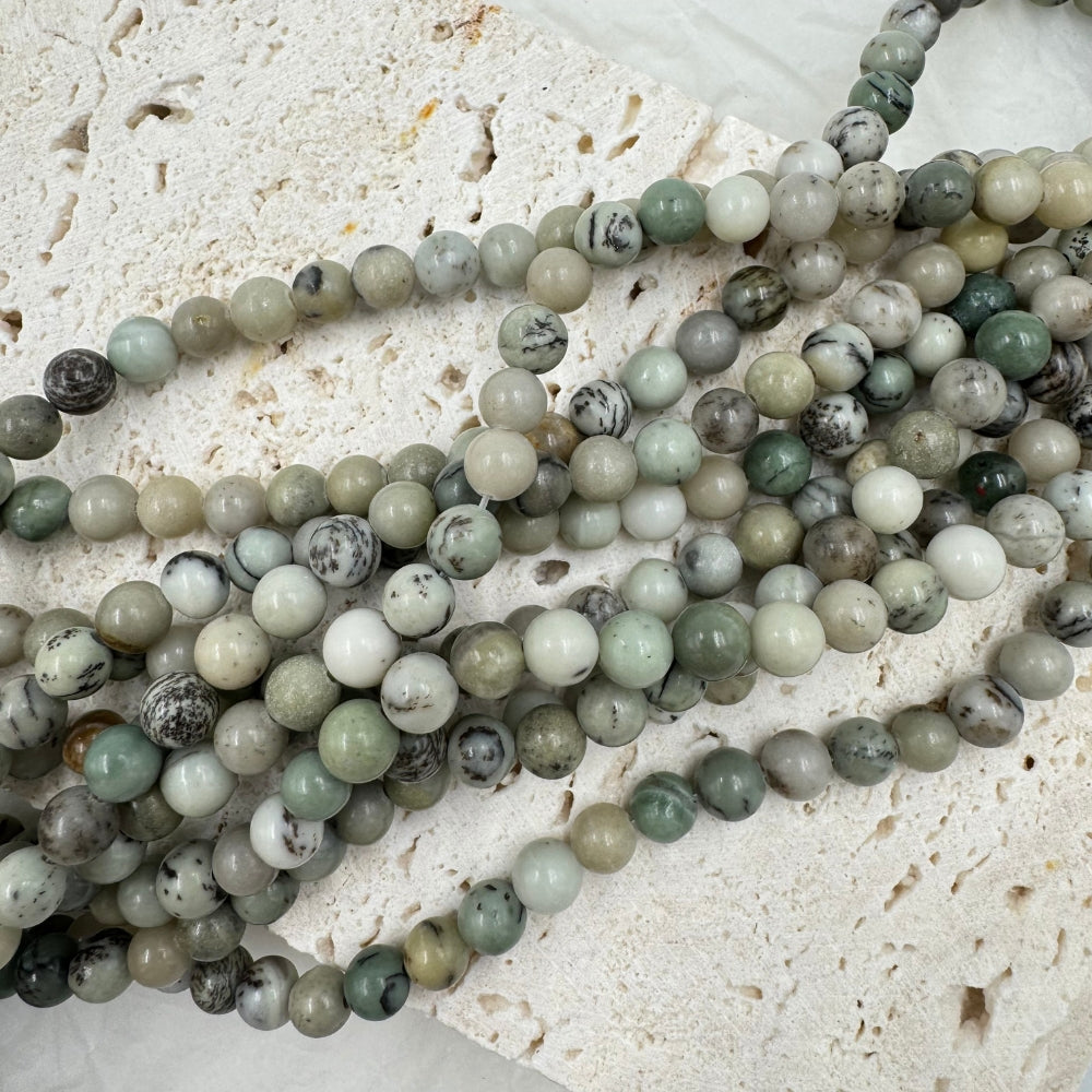 black vein mint green jade, 6mm, round, glossy, 1 strand, 16 inches, approx. 48 beads.