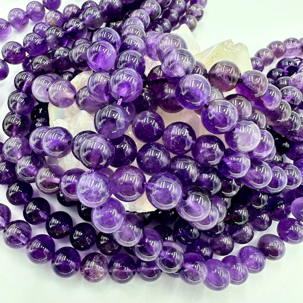 8mm round amethyst beads, glossy, 1 strand, 16 inches, approx. 48 beads(Brazil).