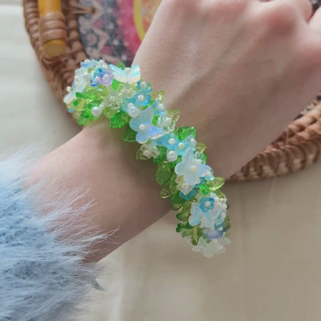 Spring Flower Bracelet Making Kit