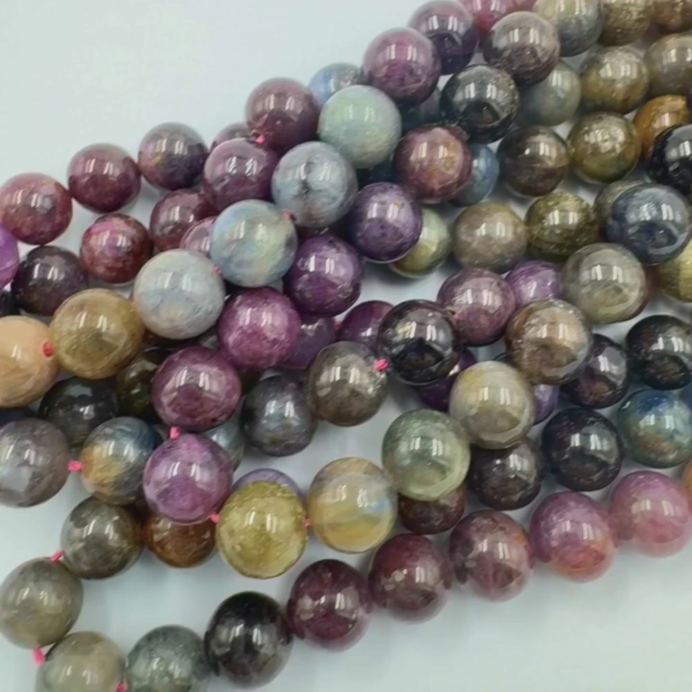8mm round ruby sapphire beads, glossy, 1 strand, approx.48 beads(India)