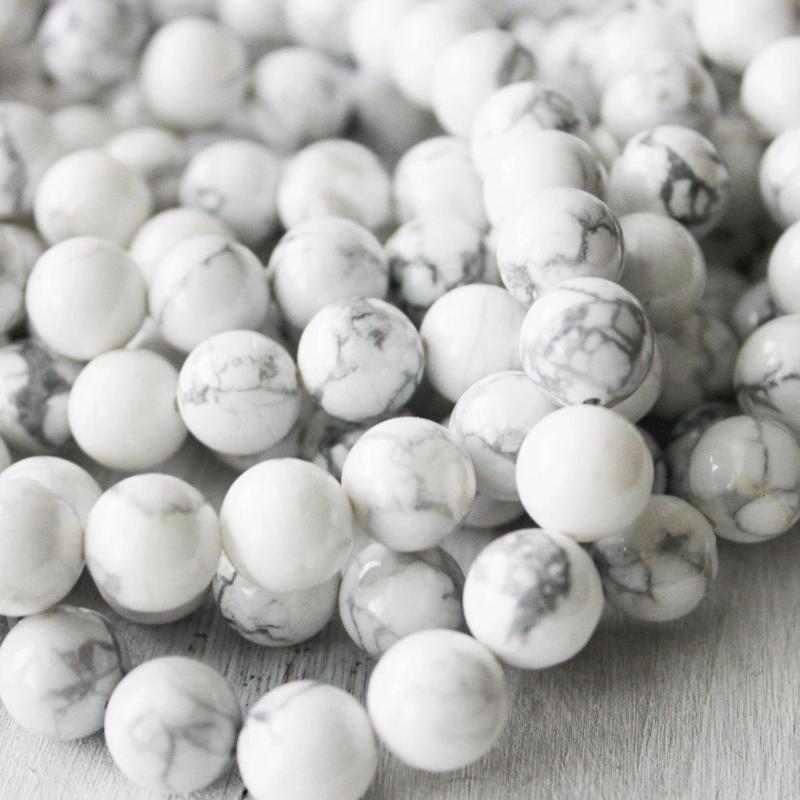 white howlite, 10mm, round, glossy, 1 strand, 16 inches, approx. 40 beads.-Gemstone Beads-BeadsVenture